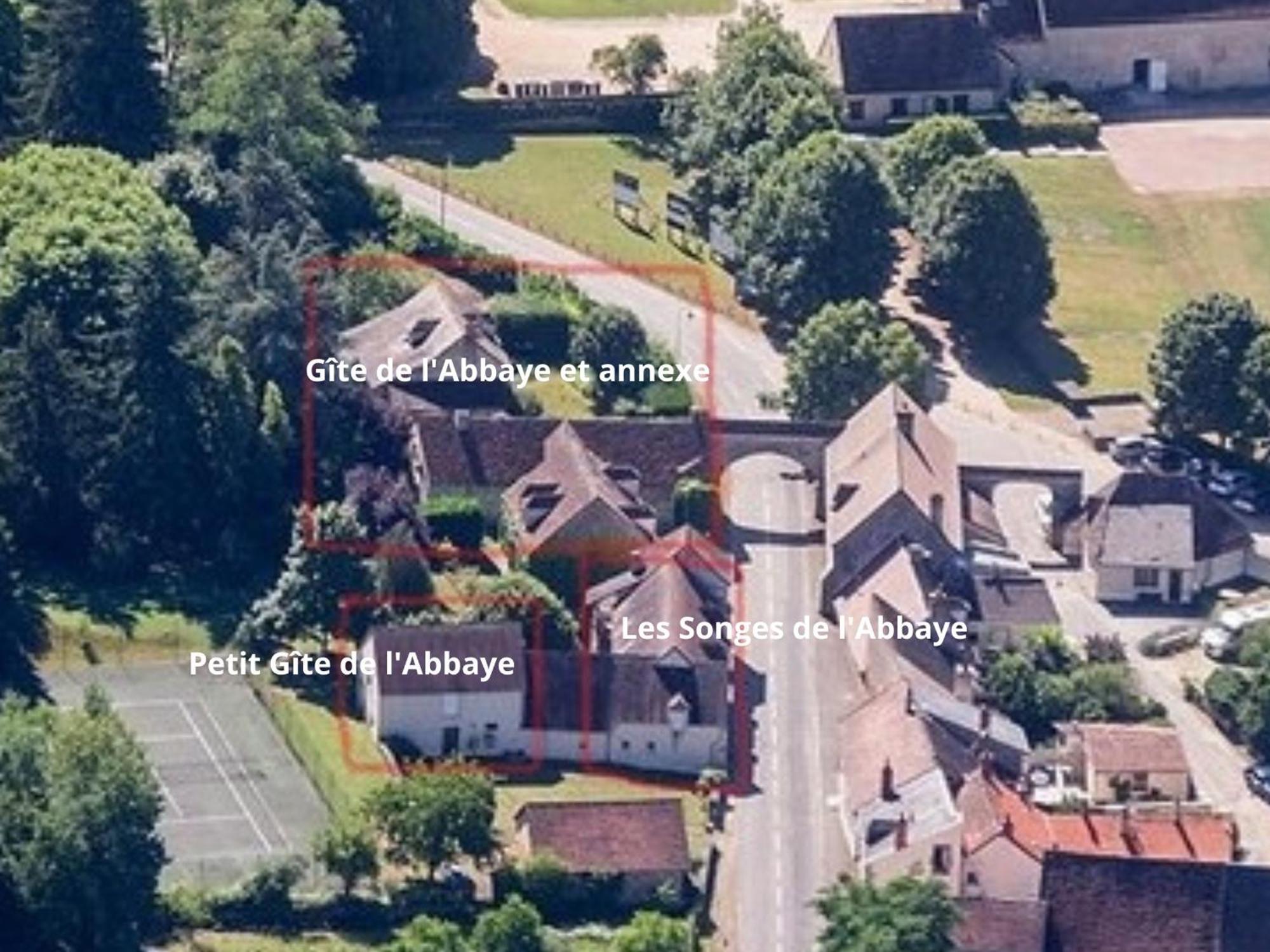 Gite Haut De Gamme Pres De L'Abbaye De Noirlac - Sejour Tout Confort Avec Jardin Et Terrasses - Fr-1-586-13 Bruère-Allichamps Kültér fotó